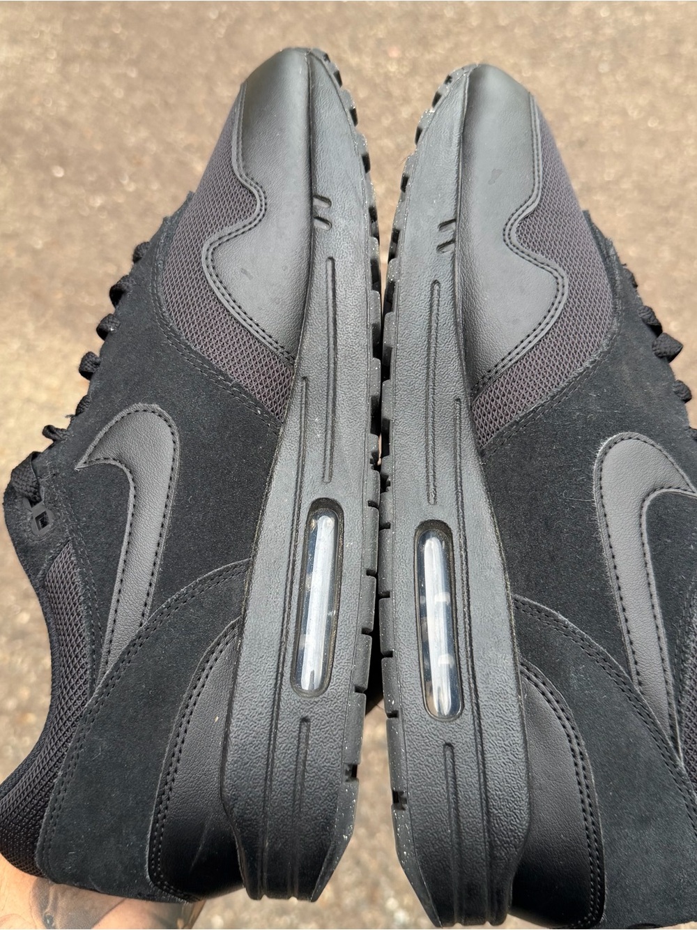 Men’s Size 11.5 - Nike Air Max 1 Essential “Black Anthracite” FZ5808-006 - Picture 5 of 8